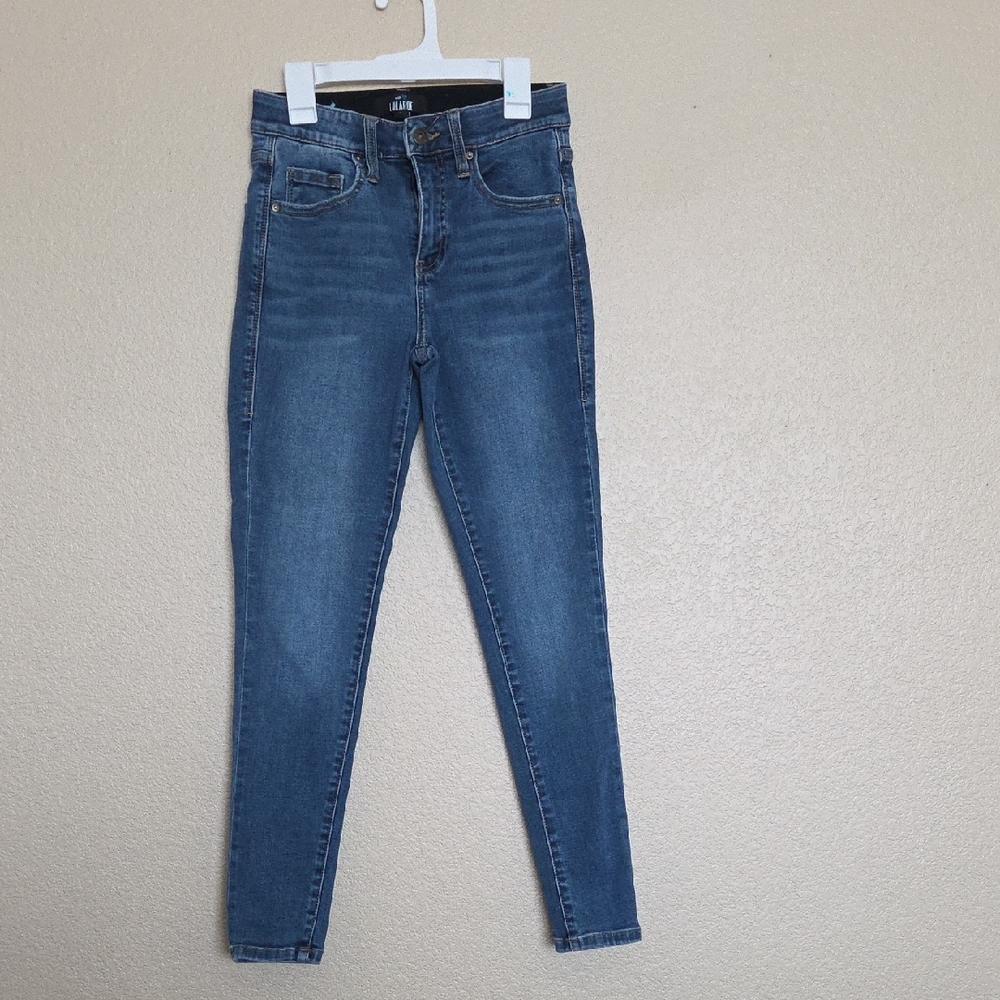 Classic Blue Skinny Jeans for Women